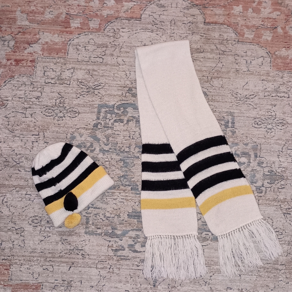 VTG Baar & Beards Yellow black  Women's hat Scarf Set